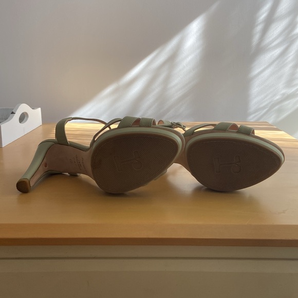 EUC Pale Green Repetto Heels - Picture 6 of 13